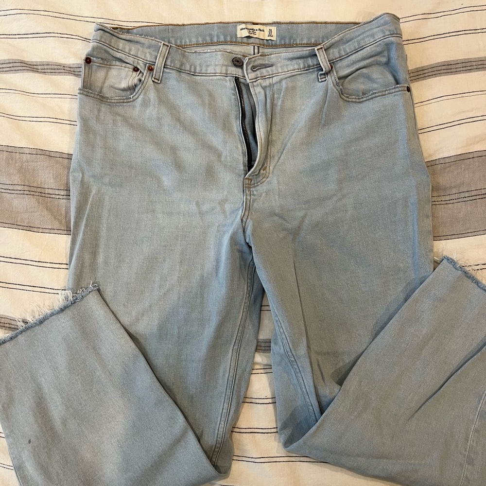 Abercrombie High waist Mom Jeans